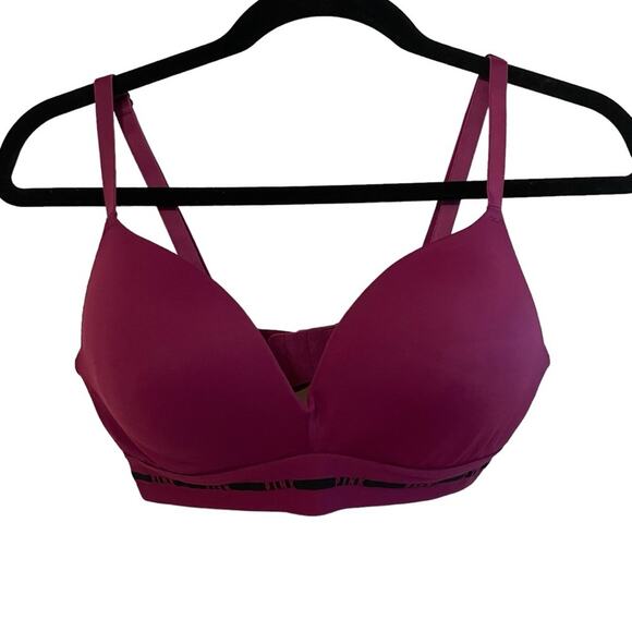 Pink Victoria Secret Lightly Padded Bra‎ Size 36C - Picture 3 of 5
